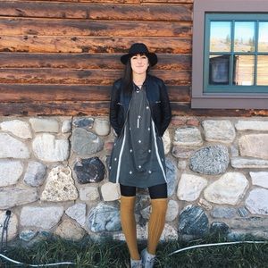 Meet your Posher, Jane